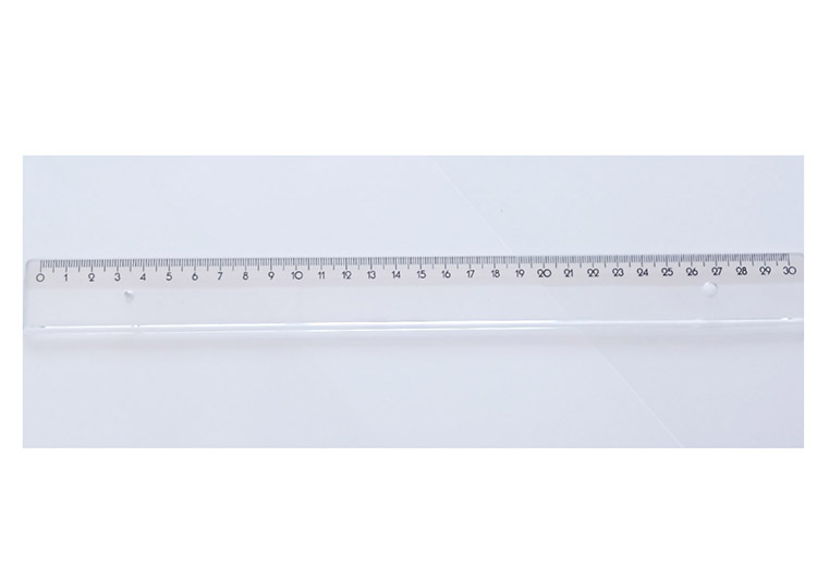Viivain muovinen 30 cm